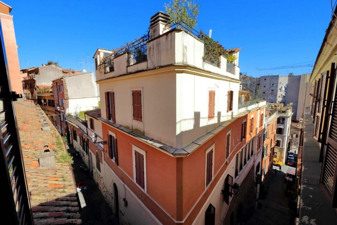 Apartmán Clementina Řím Exteriér fotografie